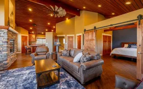 Elk Meadow Retreat- Fireplace, Sleeps 4 guests - Image 3