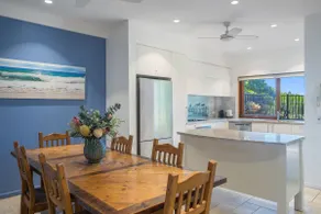 Bayvilla 4 @ The Beach - Image 5