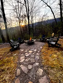 6-acre cottage near Warden Lake with hot tub - Image 2