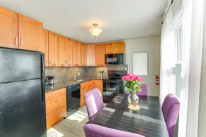 13 Mi to Downtown Baltimore: Quiet Home w Porch - Image 2