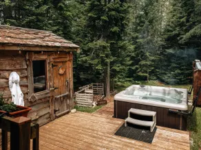 Le Fairytale - Enchanting Getaway with Spa & Sauna - Image 3