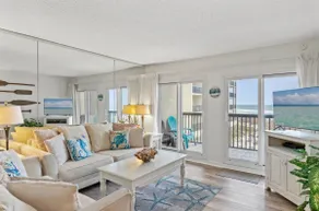 Cozy Private Beach Escape - Image 4