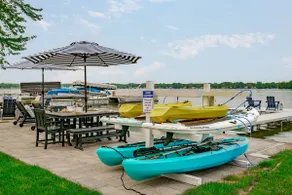Bass Lake Luxury Stay • Private Dock & Bikes - Image 2