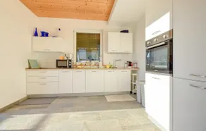 Amazing Home In San Salvatore With Wifi - Image 4