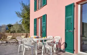 Amazing Home In San Salvatore With Wifi - Image 2