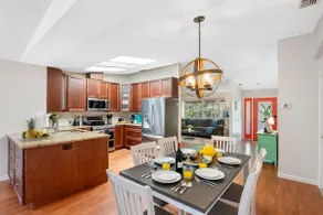 Amazing 3BR 2BA Pool House – Relax & Unwind! - Image 4