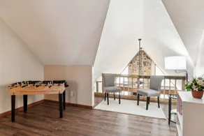 Lakelife At Somerset - Hot Tub, Deck & Views 4 Bedroom Home - Image 5