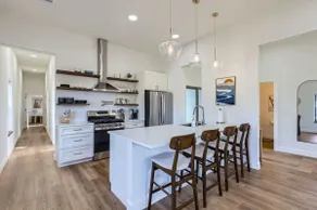 Historic Remodeled Bungalow-Walk to Everything GT - Image 4