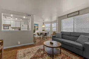 Sleeps 6 • Hot Tub, Pool & Racquetball - Image 4