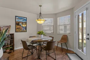 Sleeps 6 • Hot Tub, Pool & Racquetball - Image 2