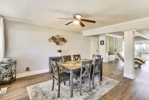 10 Mi to St Simons Island: Home w/ Screened Porch - Image 5