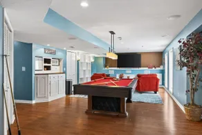 The Yellow House- Hot Tub, Pool Table, Fire Pit,6B - Image 5