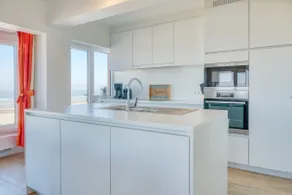 Breathtaking Sea View Apartment - Image 5