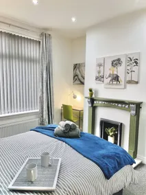 Residence-Premium-Private Bathroom-Street View - Image 2