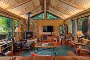 The Old Timer ~ Classy Cabin On River, Near Golf - Image 3