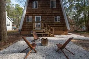 Ocean Pines 2BR 1BA Cottage with Fire Pit - Image 3
