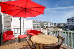 Walk to Dtwn: Waterfront Eastern Shore Townhome! - Image 3