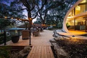 The DOME House ~An Iconic Stay on Lake Austin~ - Image 2