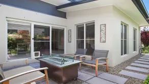 VISTA ONE - THE VINTAGE HOLIDAY HOUSES - Image 4