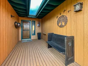 Olympic Oasis:3BR Hot Tub, Pool Table, Great Views - Image 4