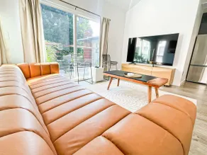 Sunny 1BR with Spacious Outdoor Lounge - SH4 - LAD - Image 3