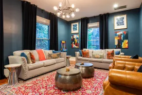 6 BR Highlands- King Beds- 2 Kitchens-Walkable - Image 4