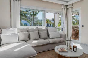 New Renovated Front Line Beach Playa Rocio Puerto Banus - Image 5