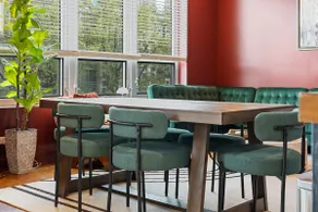 1 Free Parking, Gym, Balcony, Sleeps 10! - Image 3