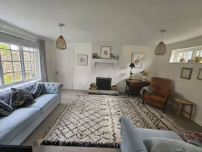 Historic Surrey Hills Cottage 30 mins from London - Image 5