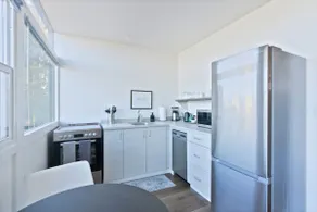 Historic Modern Apartment Park Free w DT Views - Image 4