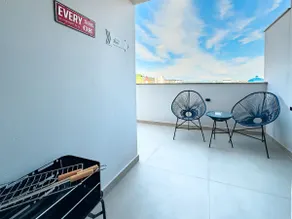 Full Studio/Flat - great location - Image 3