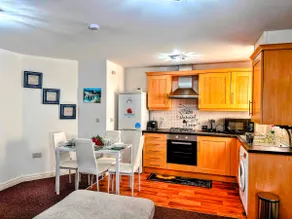 2Bedroom Gem at Golborne, Warrington with Free Parking - Contractor Friendly - Image 4