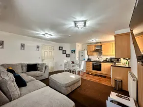 2Bedroom Gem at Golborne, Warrington with Free Parking - Contractor Friendly - Image 2