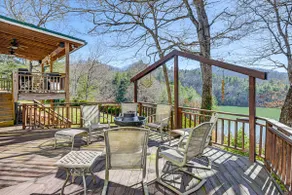 Lakefront Cabin Retreat w/ Dock in Robbinsville! - Image 2