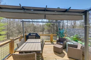 Family Home w/ Furnished Deck in Fairview! - Image 3