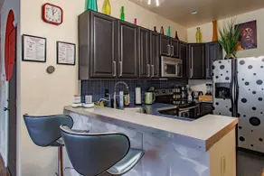 Colorful & Quirky 1-BR Loft | near MICA, JH & UMMC - Image 4