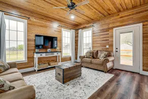 Furnished Deck + Views: Rural Schulenburg Retreat - Image 4