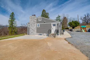 5 Mi to Dtwn: Family-friendly Home in Roanoke! - Image 3