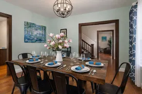 *The Brookside Manor*/3 King Beds/Near Downtown! - Image 2