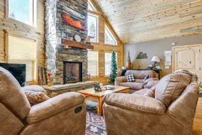 < 1 Mi to Brian Head Resort: Spacious Cabin! - Image 4