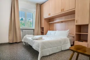 Apartamento 'Lases Piano Terra' con vistas a la montaña, terraza privada y Wi-Fi - Image 4