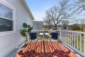 Coastal Cottage~Fenced Yard~Fire Pit~Pet Friendly! - Image 5