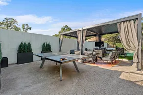 Poolside Funhouse - Arcade Billiard Poker & More - Image 4