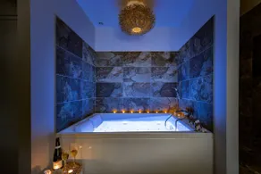 Bali Saint Etienne Spa Suite - Image 2