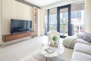 Contemporary 1 BR in Downtown near Dubai Fountain - Image 2