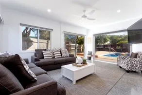 Boomerang Beach House - Image 2
