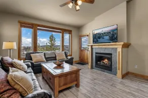 New! Old Mill Lookout–Mountain Views, Fireplace - Image 2