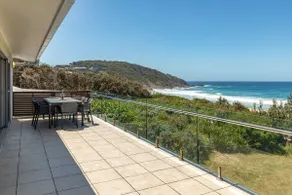 Blueys Bliss 1 - beachfront at Blueys Beach - Image 4