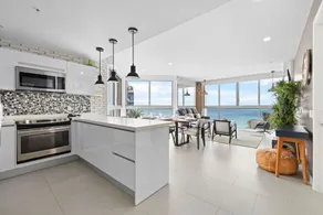 180° Ocean View Apartment in Aruba - Image 3