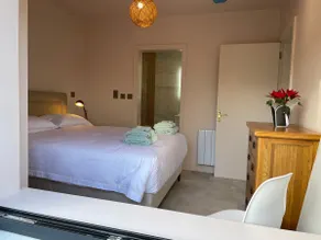 Lakeside Apartment Retreat in Oughterard Connemara - Image 3